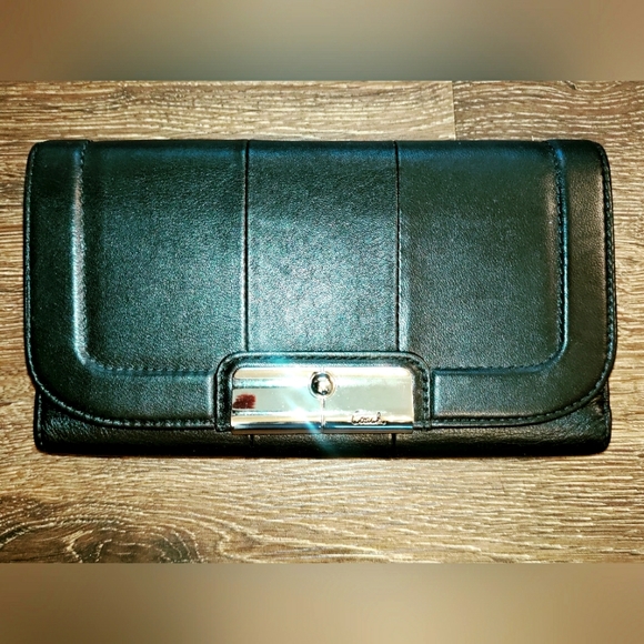Coach Handbags - Coach Kristin Trifold Black Leather Flap Wallet Silver Closure